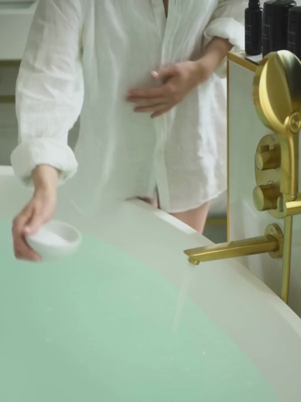 Niki Newd Bath Ritual