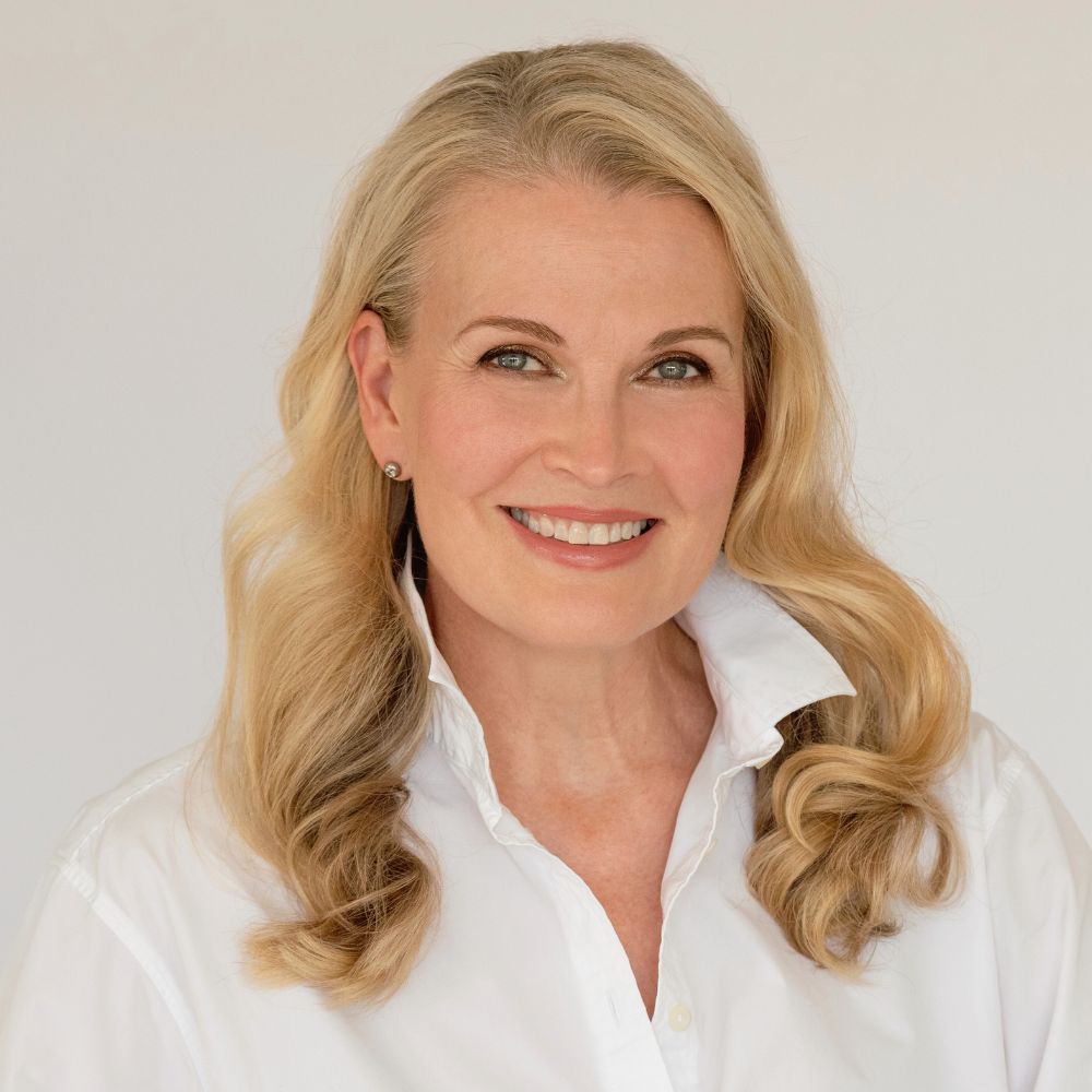 Close-up of a radiant and fresh makeup natural look created during a private makeup coaching session.