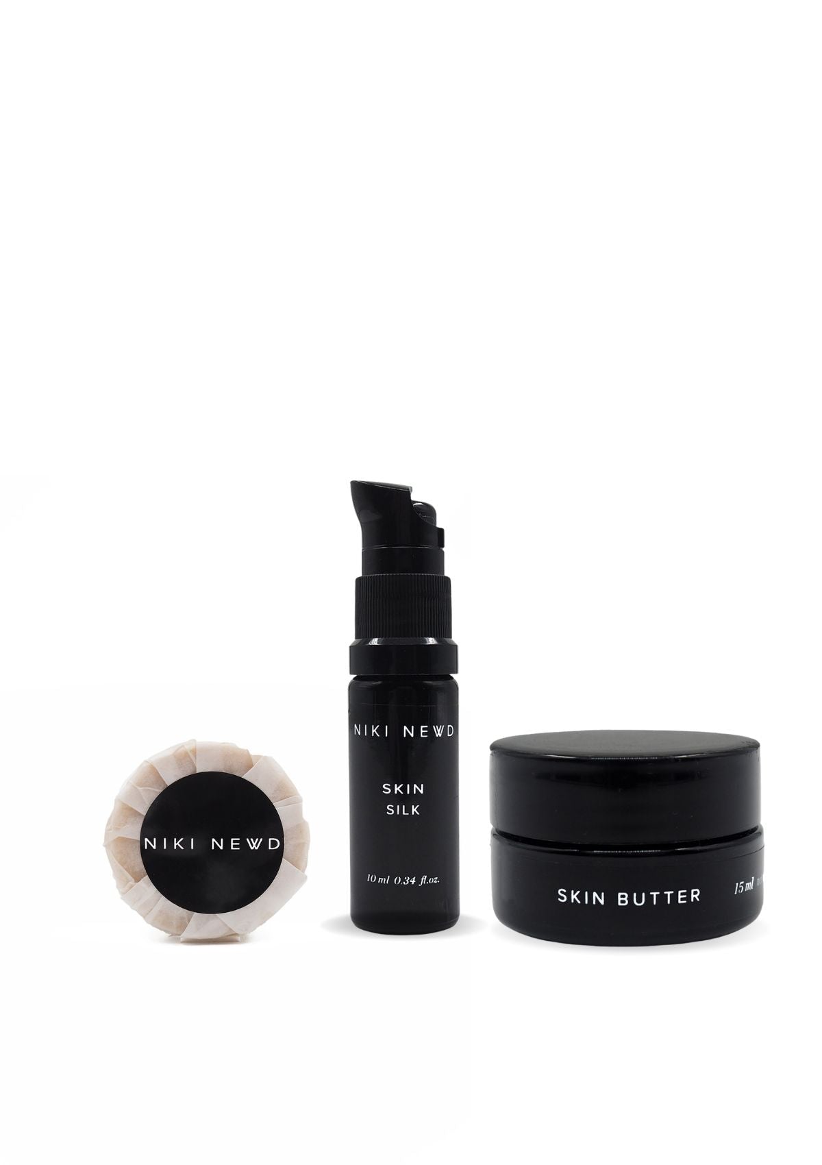 Niki Newd® skincare set to fight fine lines and wrinkles – simple yet rich care for glowing, hydrated, and youthful-looking skin.
