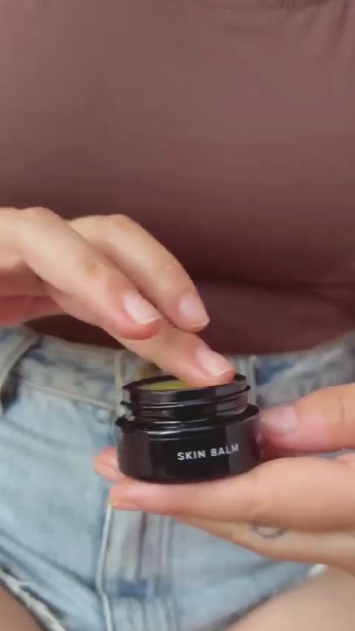 Niki Newd Skin Balm applied to the face to nourish normal to dry skin and leave it looking smooth, calm and radiant.